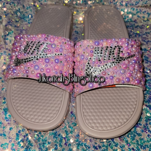 Bling Nike Slides - Picture 5 of 7